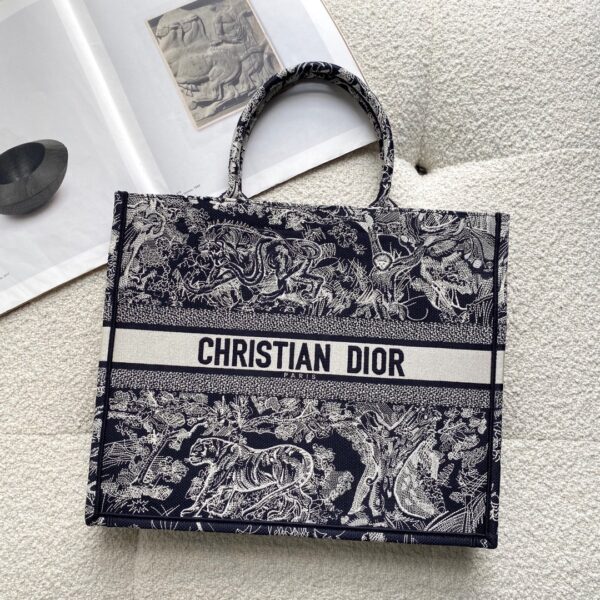 Dior Tote Jungle Shopping Bag