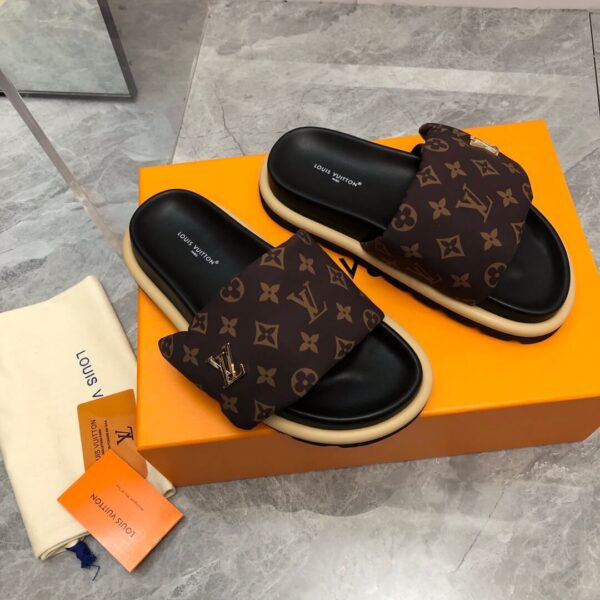 LV Brown Giovanni Sandals